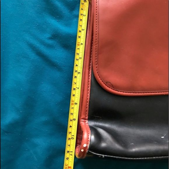 Purse - Picture 4 of 7